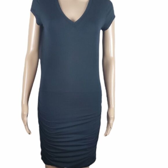 Athleta Black T-Shirt Dress With Bottom Rouging - Picture 1 of 6